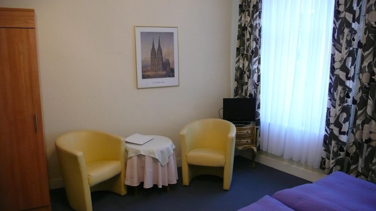 Storyhotel Bergischer Hof Königswinter Chambre photo